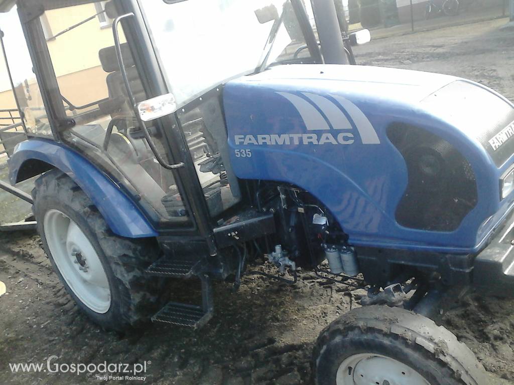 Ciągnik rolniczy Farmtrac 535 5