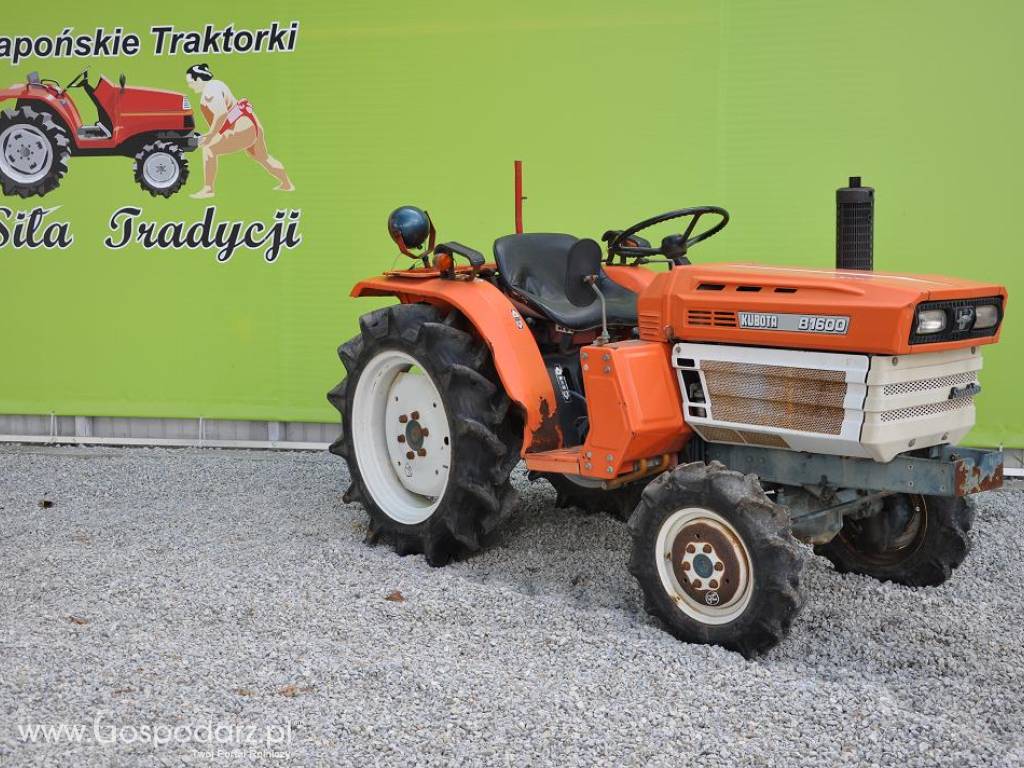 Kubota Traktorek B1600D 4x4