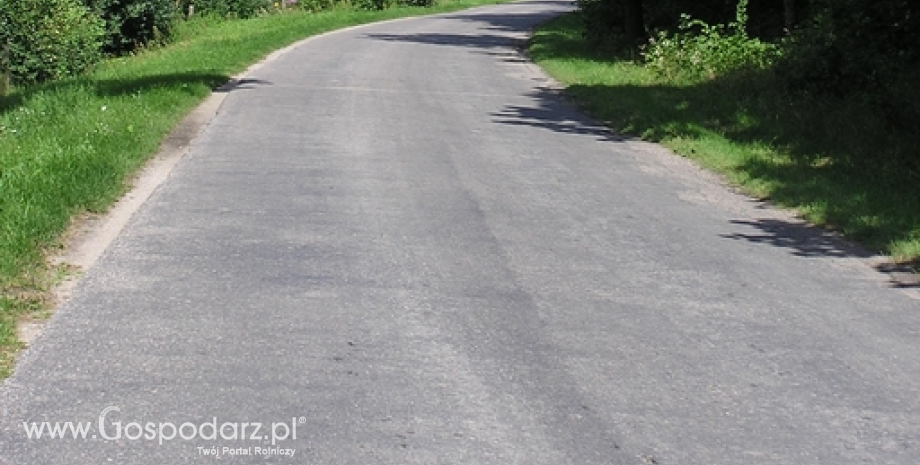 W lubuskim drogi lokalne ważne dla wsi - wojewoda ogłosił nabór wniosków