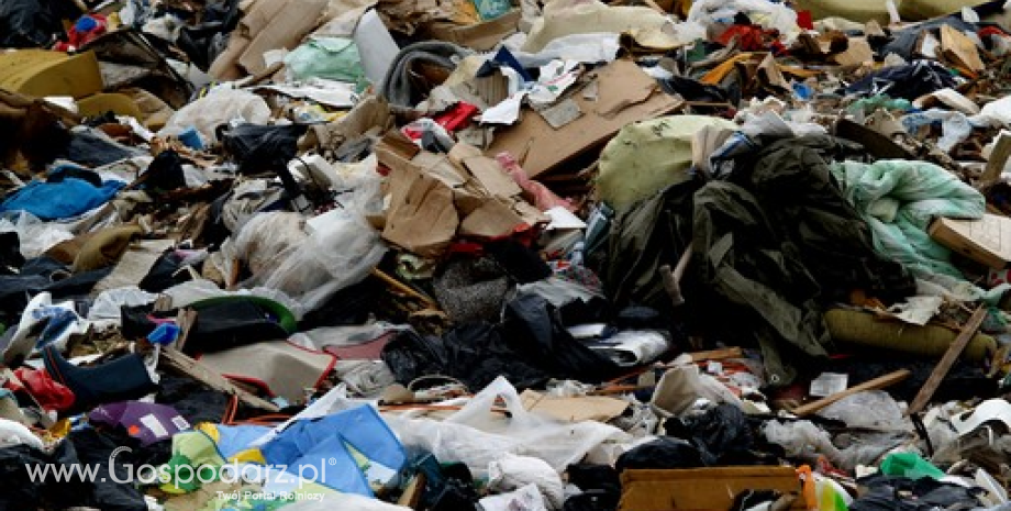 NIK: Problem ze składowiskami odpadów w Polsce