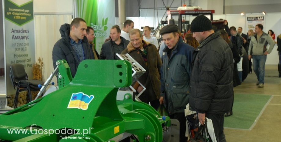 Trwają pierwsze Międzynarodowe Targi Techniki Rolniczej EuroAgro we Lwowie