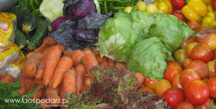 Włochy - Większy import kosztem eksportu warzyw i owoców