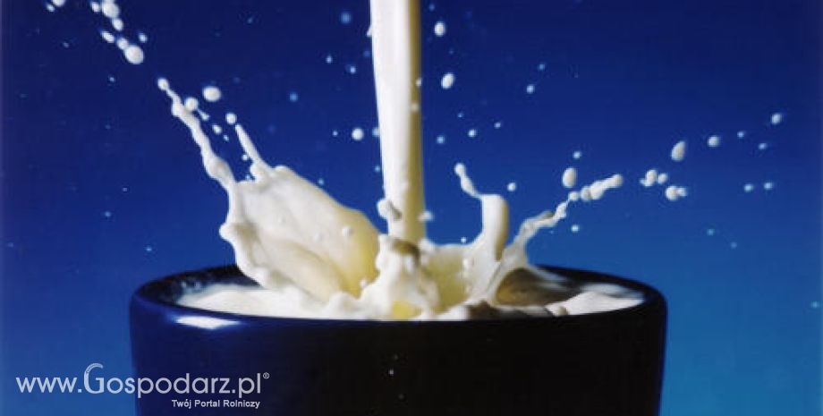 Mniej unijnego mleka w lipcu