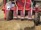 Agregat AUR2 i siewnik pneumatyczny MAX PNEUMATIC  w pracy