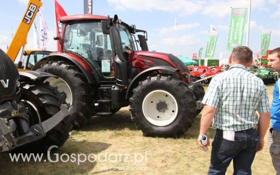 Valtra na OPOLAGRZE 2016