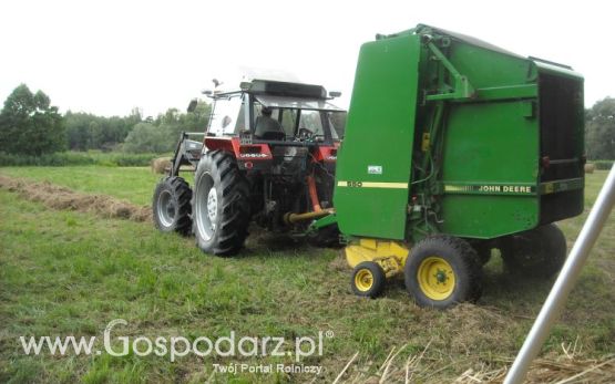 zbieranie siana 2012 ursusem c330m i 1014 de luxe