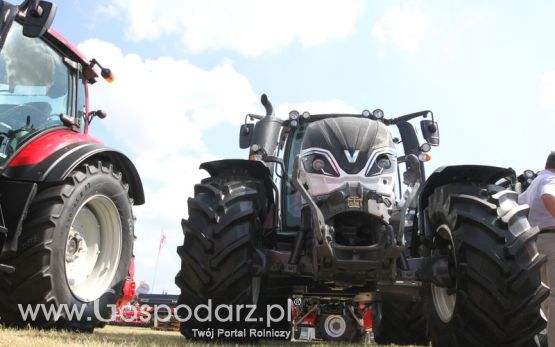 Valtra na OPOLAGRA Kamień Śląski 2018