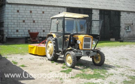 pierwsze sianokosy w roli głownej ursus c330M...