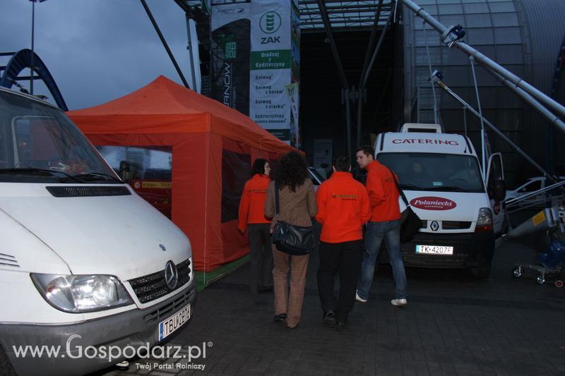 Fotorelacja z XVII Międzynarodowych Targów Techniki Rolniczej AGROTECH i XI Targów Przemysłu Drzewnego i Gospodarki Zasobami Leśnymi LAS-EXPO dzień 1