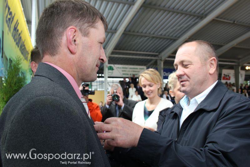 Wręczenie nagród na XVIII Regionalnej Wystawie Zwierząt Hodowlanych w Szepietowie