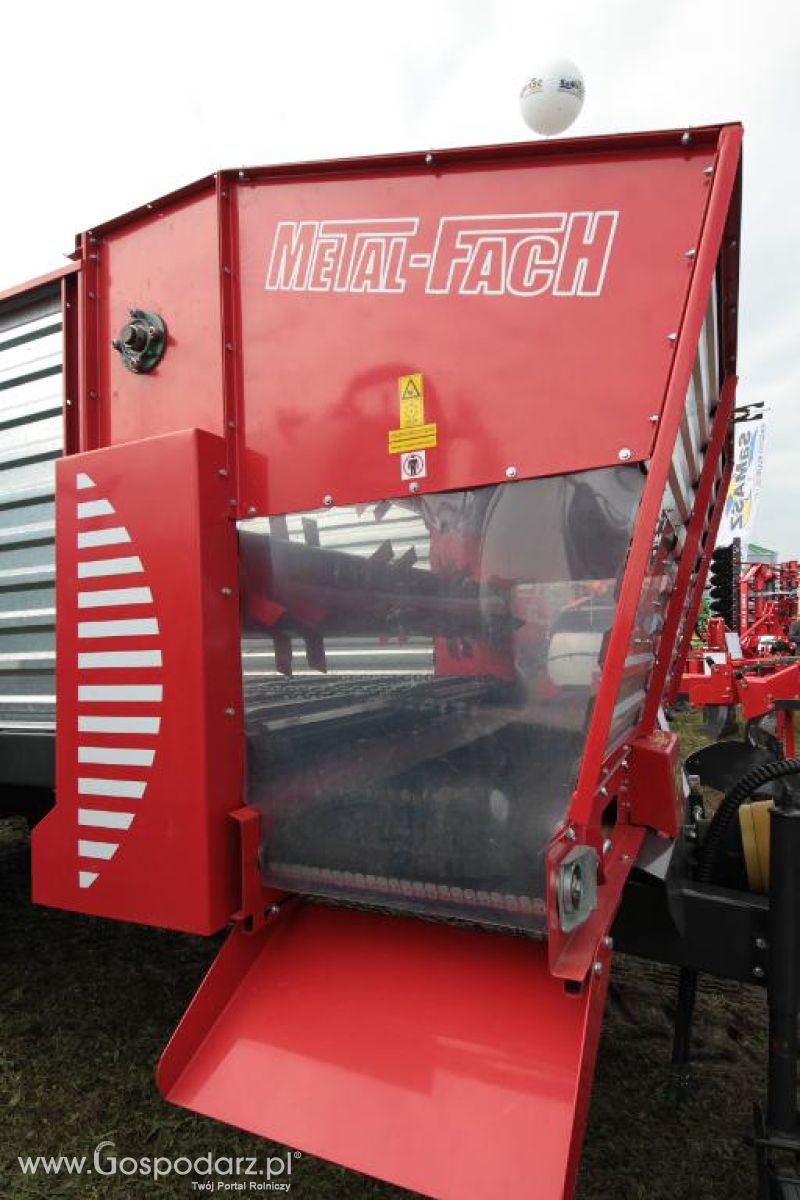 METAL-FACH na targach Agro Show 2013