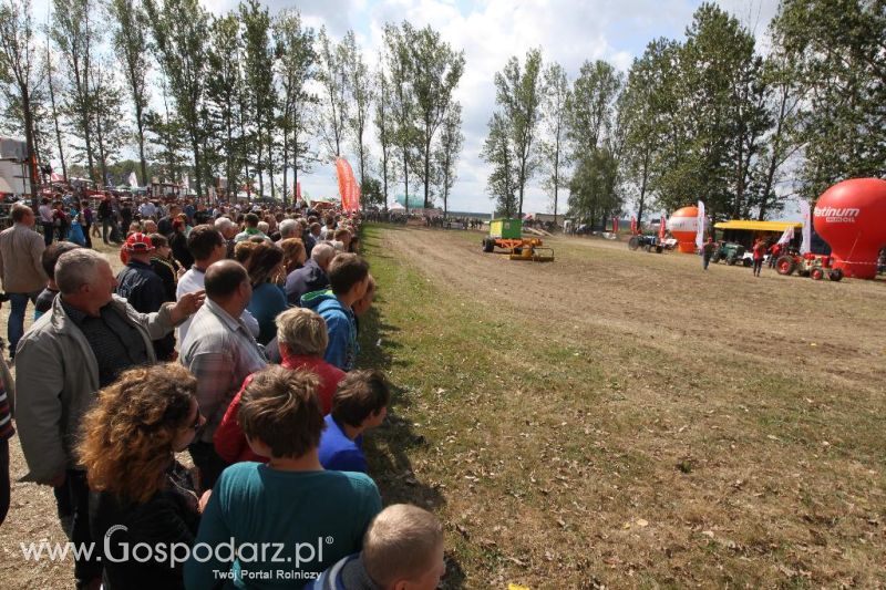 XIII Festiwal Starych Ciągników i Maszyn Rolniczych w Wilkowicach cz.2