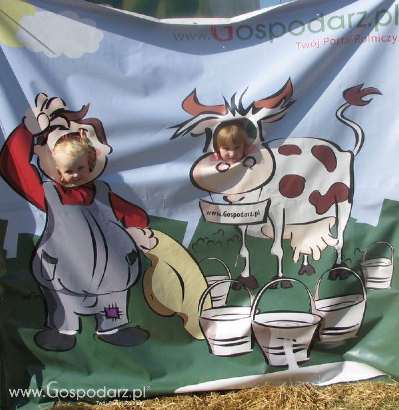 Agro Show 2011 Bednary Zdjęcie z krówką Niedziela