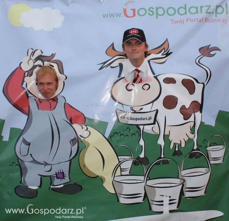 Gospodarz i Krówka znajdź swoje zdjęcie z targów Opolagra 2011 - Sobota-Niedziela