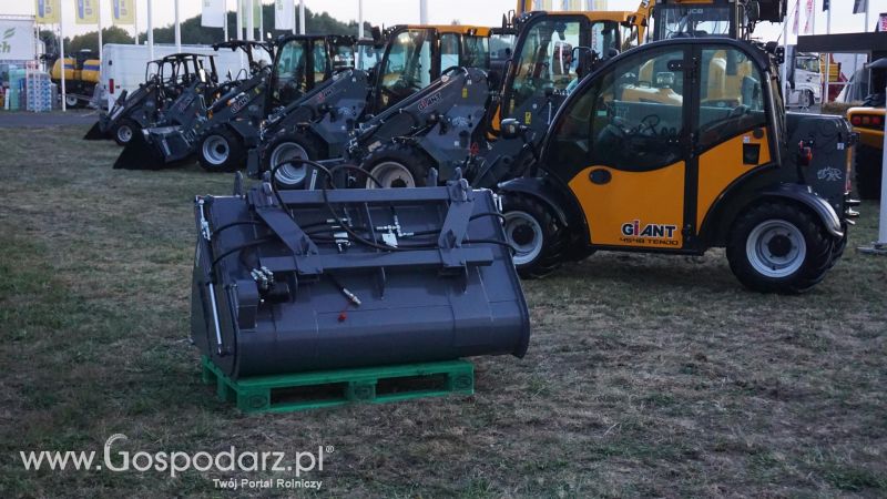 AGRO SHOW o wschodzie słońca