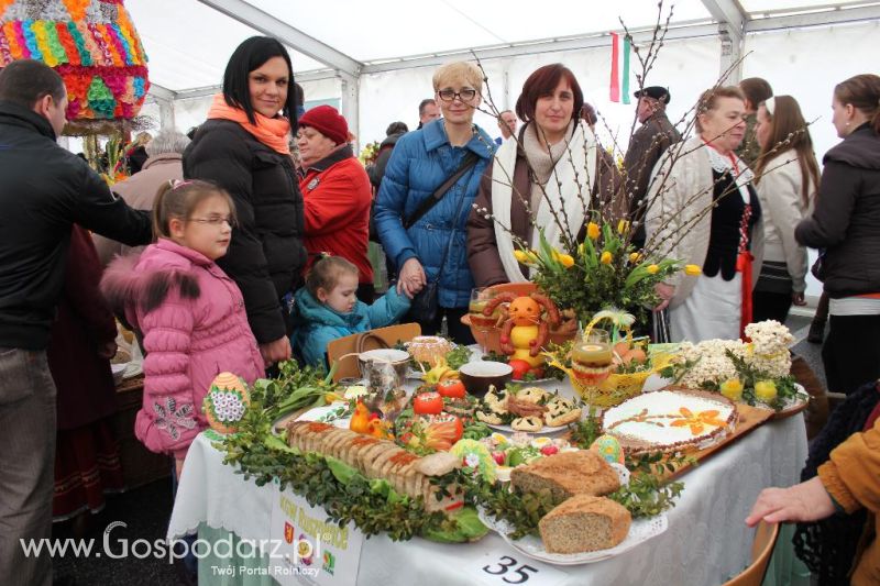 Stoły KGW - XVI Spotkania Tradycji Wielkanocnych Ziemi Kłodzkiej