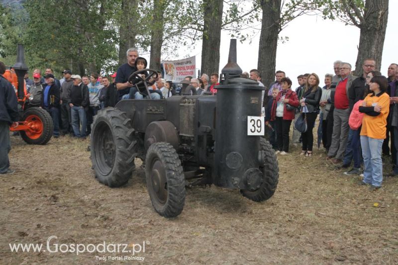 XIII Festiwal Starych Ciągników i Maszyn Rolniczych w Wilkowicach cz.2