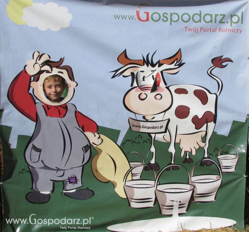 Agro Show 2011 Bednary Zdjęcie z krówką Niedziela