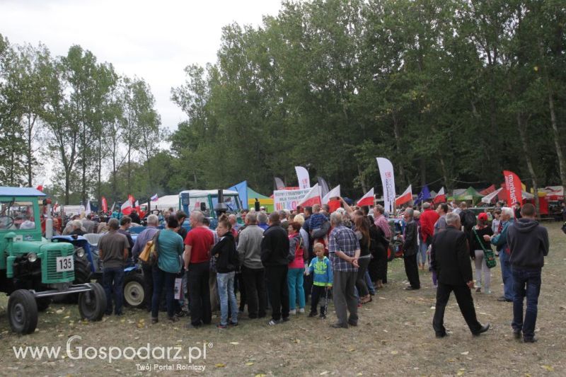 XIII Festiwal Starych Ciągników i Maszyn Rolniczych w Wilkowicach cz.1