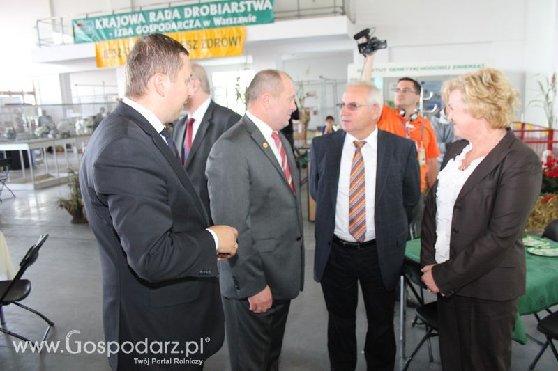 Spacer Ministra Sawickiego po terenie targów Polagra Food i KWZH