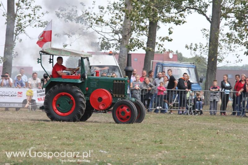 XIII Festiwal Starych Ciągników i Maszyn Rolniczych w Wilkowicach cz.1