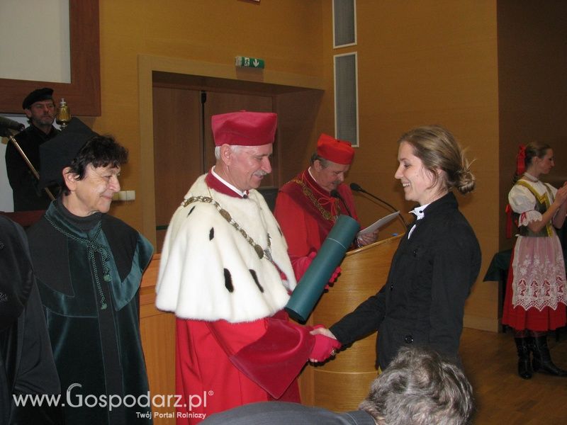 UP Poznań - Uroczystość wręczenia odznaczeń państwowych i uczelnianych oraz dyplomów doktora habilitowanego i promocji doktorskiej