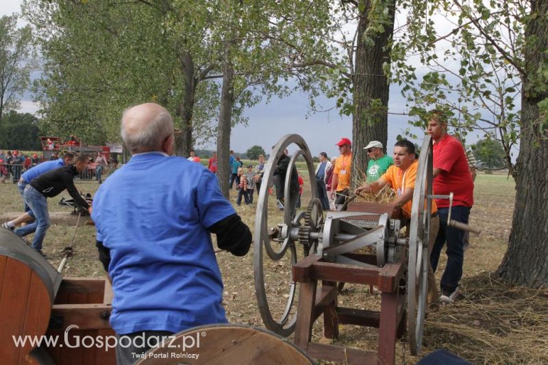 XIII Festiwal Starych Ciągników i Maszyn Rolniczych w Wilkowicach cz.1
