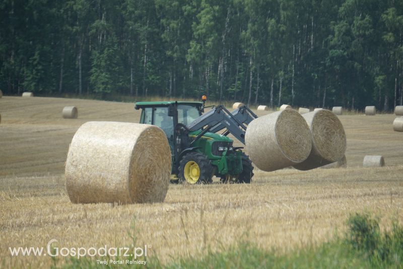 Zbierasz bele słomy na raz czy dwa ;-)?