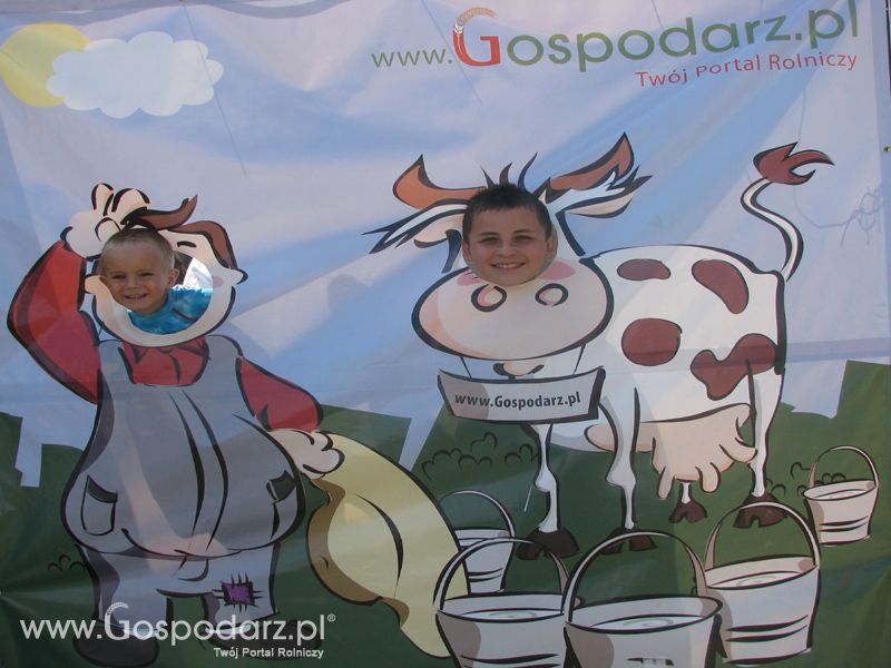 Gospodarz i Krówka znajdź swoje zdjęcie z targów Opolagra 2011