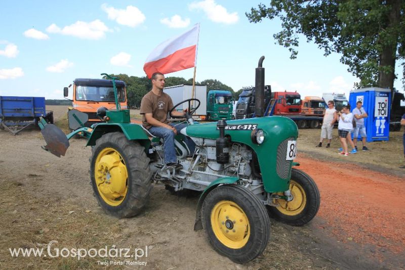 XII Festiwal Starych Ciągników im. Jerzego Samelczaka w Wilkowicach 2013 - niedziela