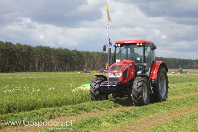 Pokazy maszyn Polskie Zboża Zielone Agro Show 2012