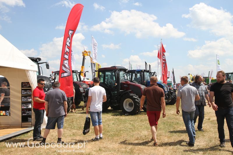 Valtra na OPOLAGRZE 2015