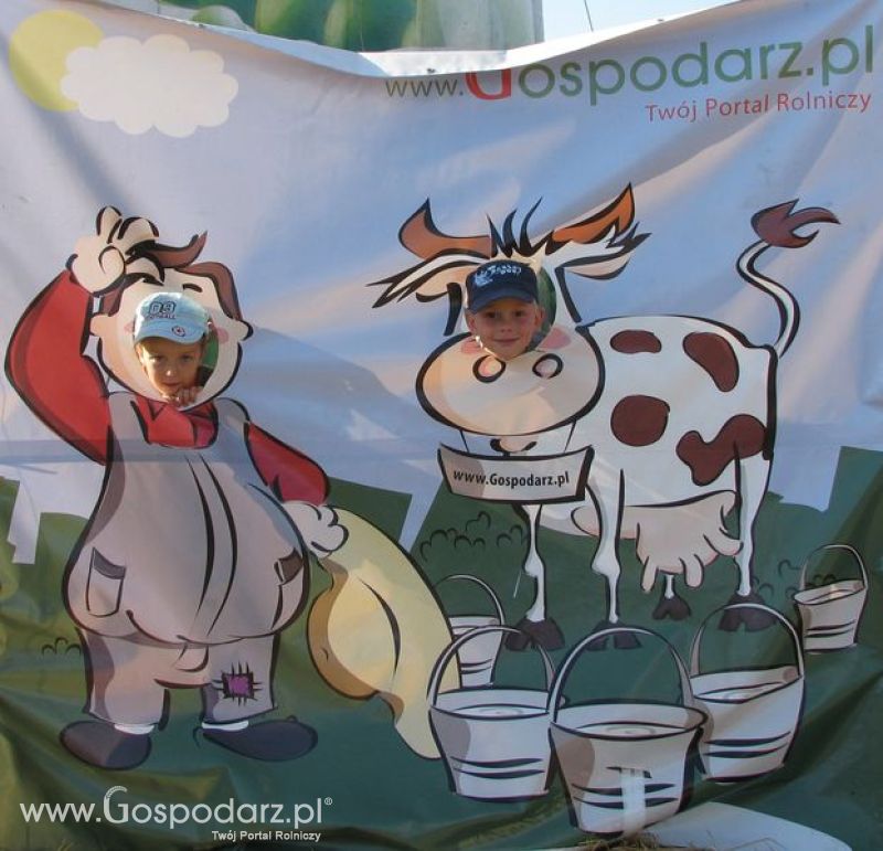 Agro Show 2011 Bednary Zdjęcie z krówką Niedziela