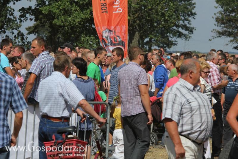 XII Festiwal Starych Ciągników im. Jerzego Samelczaka w Wilkowicach 2013 - niedziela