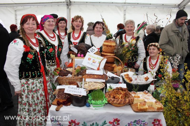 Stoły KGW - XVI Spotkania Tradycji Wielkanocnych Ziemi Kłodzkiej