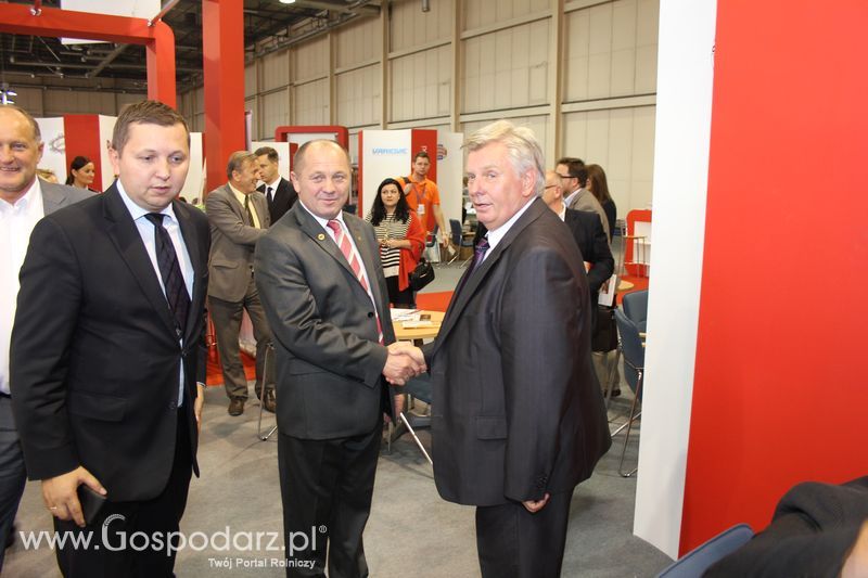 Spacer Ministra Sawickiego po terenie targów Polagra Food i KWZH