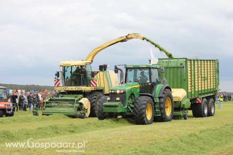 Pokazy maszyn Polskie Zboża Zielone Agro Show 2013