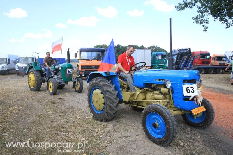 XII Festiwal Starych Ciągników im. Jerzego Samelczaka w Wilkowicach 2013 - niedziela