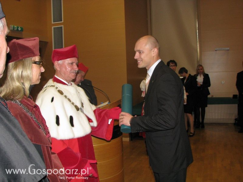 UP Poznań - Uroczystość wręczenia odznaczeń państwowych i uczelnianych oraz dyplomów doktora habilitowanego i promocji doktorskiej