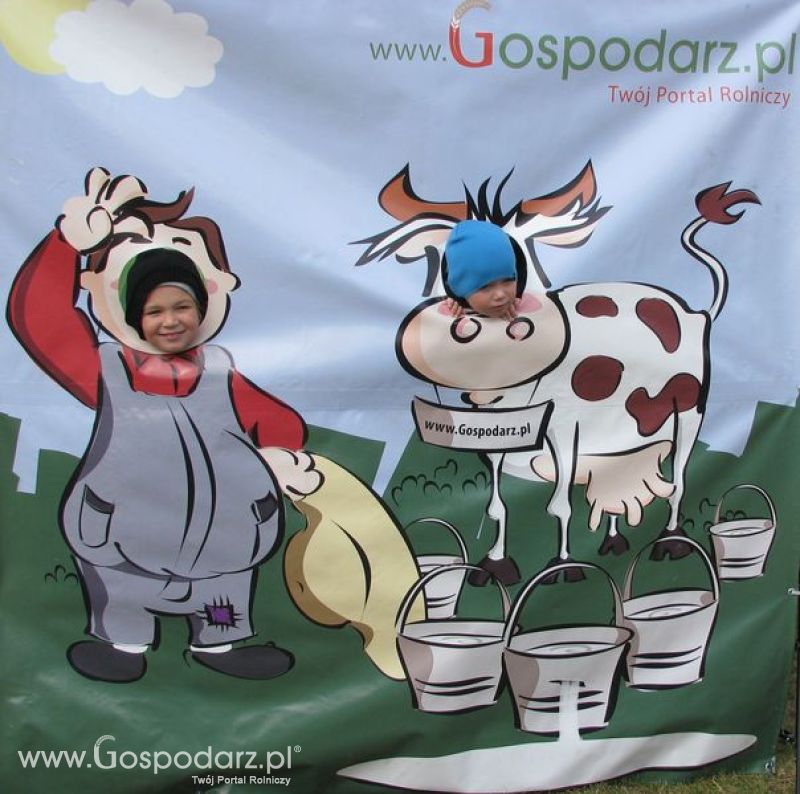 Agro Show 2011 Bednary Zdjęcie z krówką Piątek