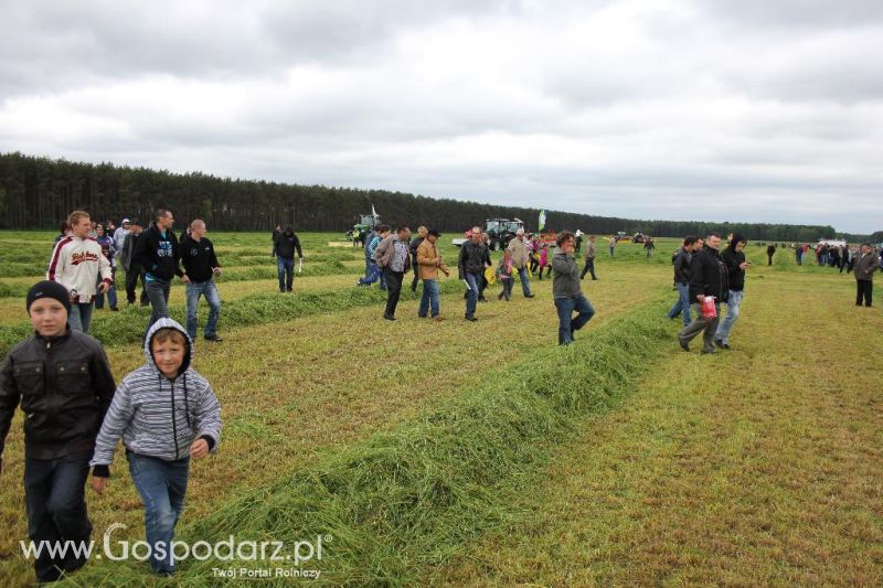Pokazy maszyn Polskie Zboża Zielone Agro Show 2013