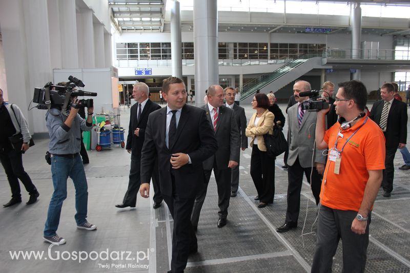 Spacer Ministra Sawickiego po terenie targów Polagra Food i KWZH