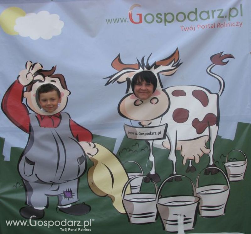 Gospodarz i Krówka znajdź swoje zdjęcie z targów Opolagra 2011 - Sobota-Niedziela