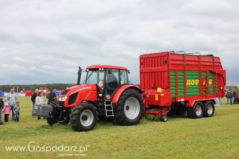 Pokazy maszyn Polskie Zboża Zielone Agro Show 2013