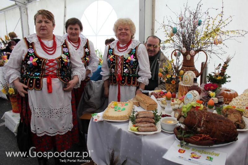 Stoły KGW - XVI Spotkania Tradycji Wielkanocnych Ziemi Kłodzkiej