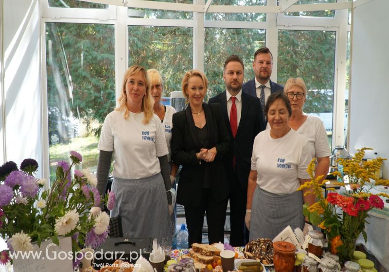 Jesienne Targi Rolno-Ogrodnicze AGROMARSZ 2021 - Prezentacja stołów 