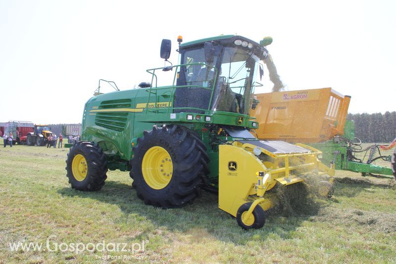 Zielone Agro Show pokaz maszyn rolniczych