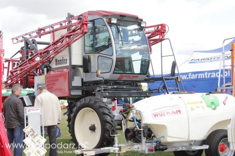 BURY Maszyny Rolnicze na Agro Show 2012