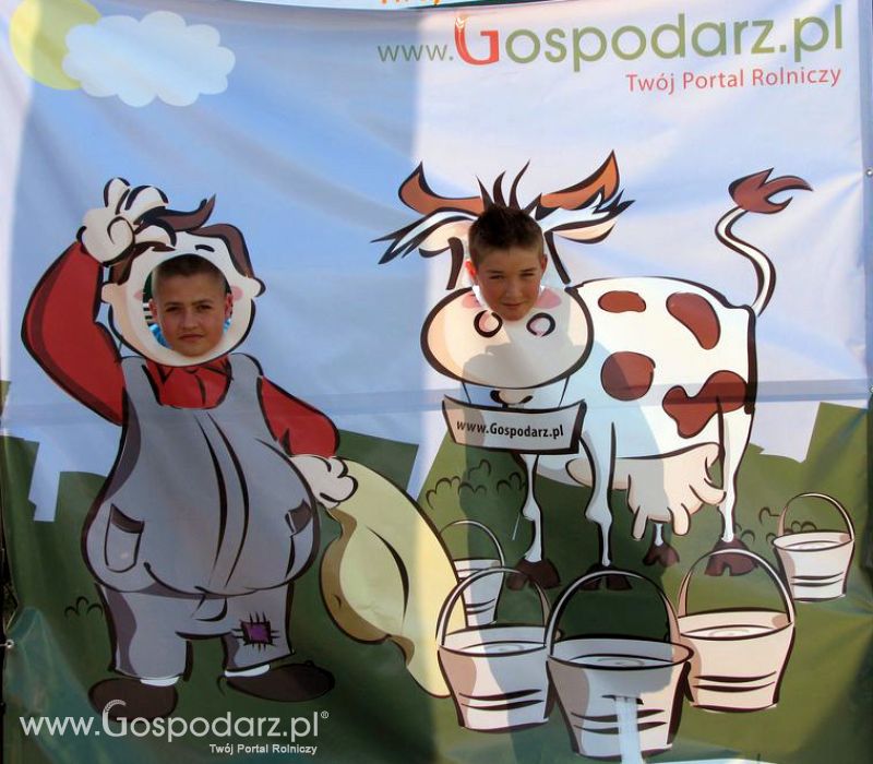 Gospodarz i Krówka znajdź swoje zdjęcie z Zielonego Agro Show 