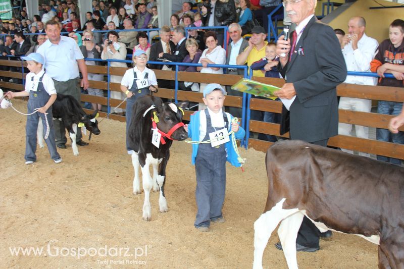 Młody hodowca na XVIII Regionalnej Wystawie Zwierząt Hodowlanych w Szepietowie
